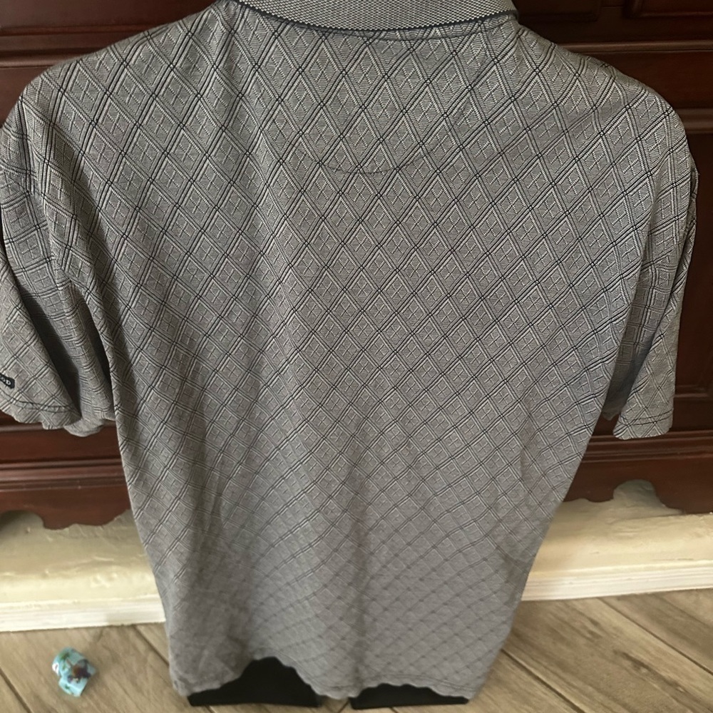 Men’s pre own as is Izod Black Grey golf polo shirt size M medium - Picture 2 of 4